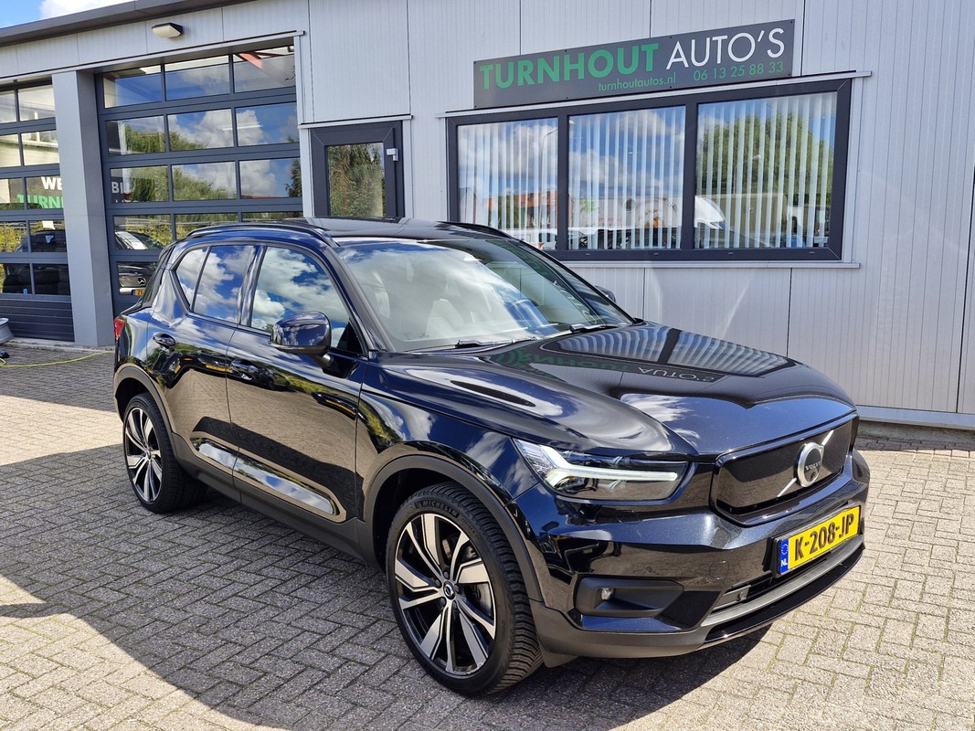 Volvo XC40