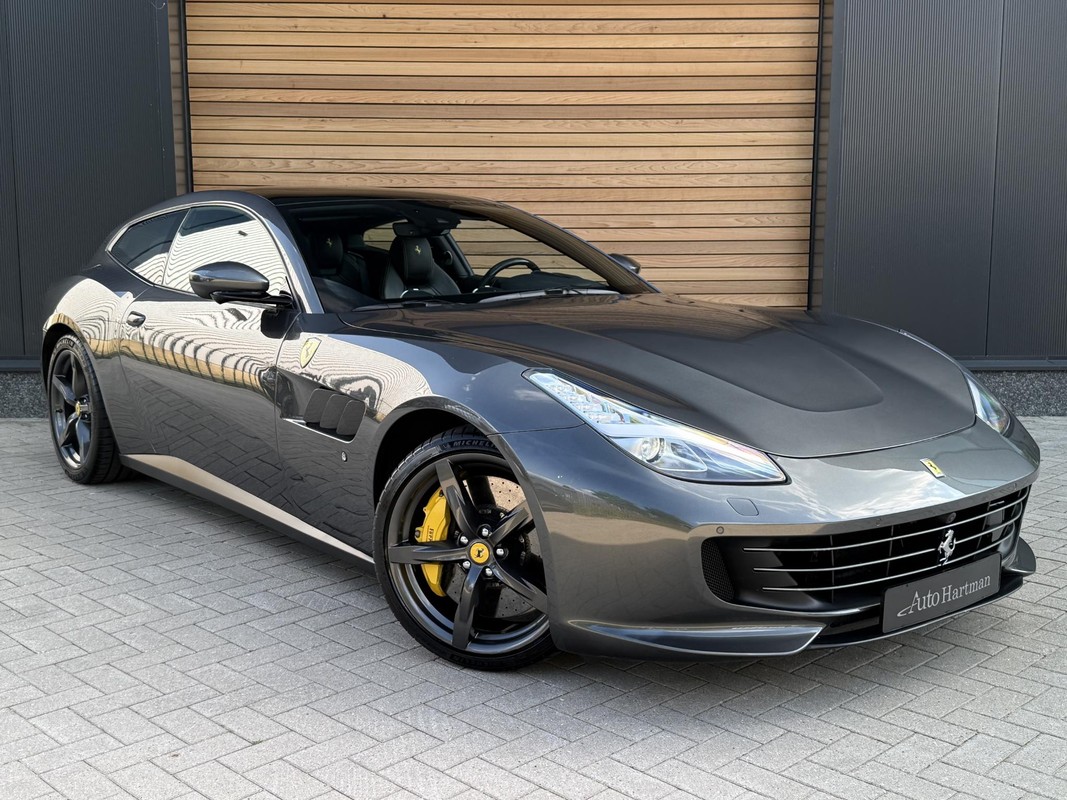 Ferrari GTC4Lusso