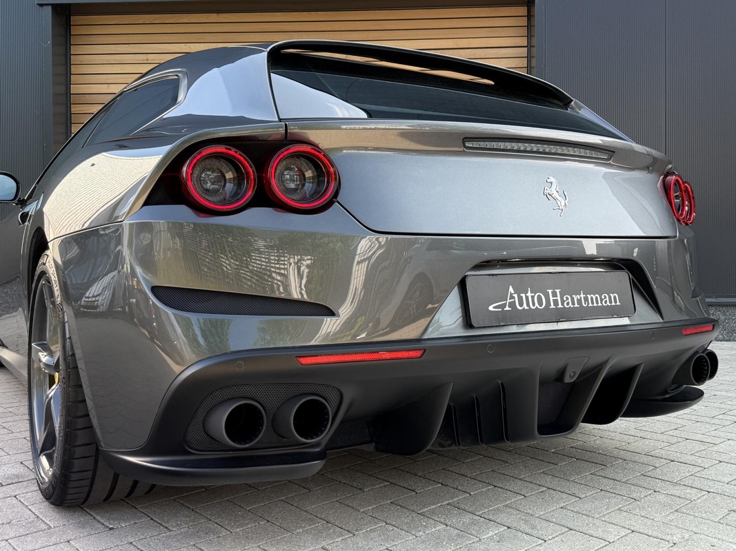 Ferrari GTC4Lusso