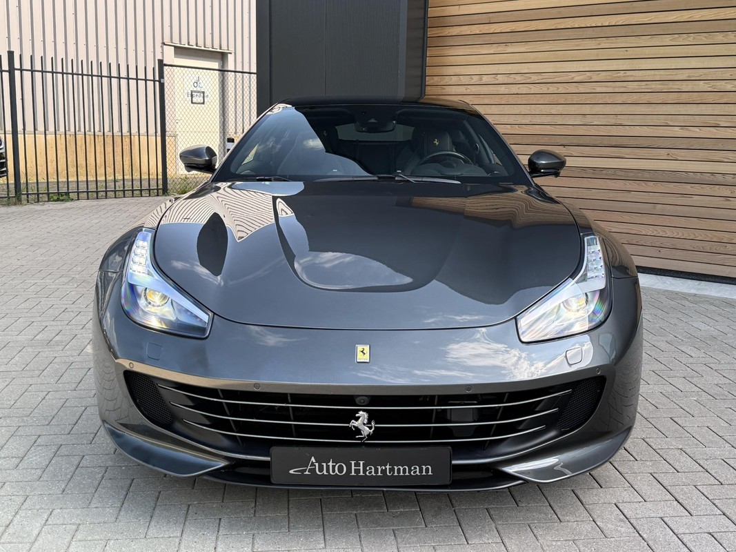 Ferrari GTC4Lusso