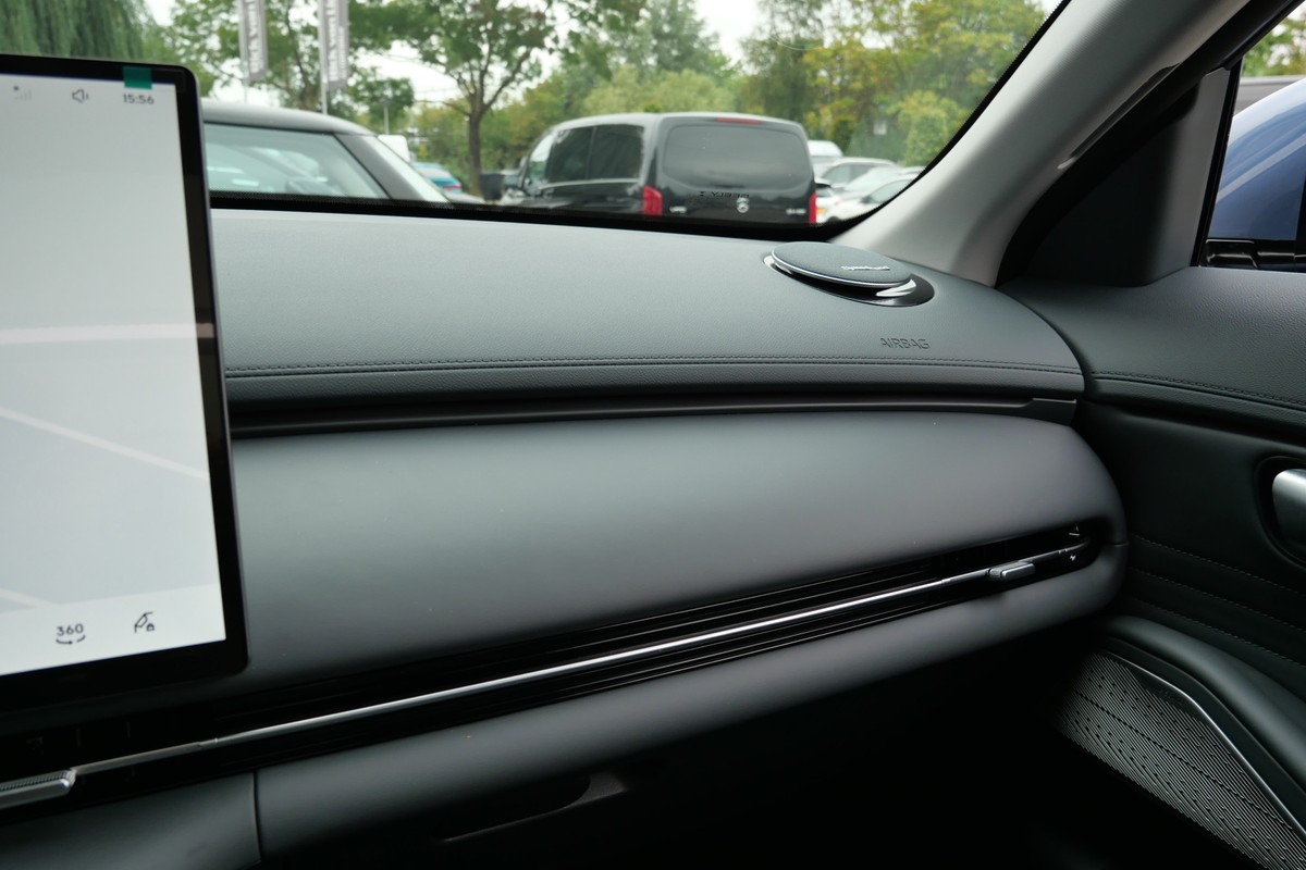 Geely Starray EM-i