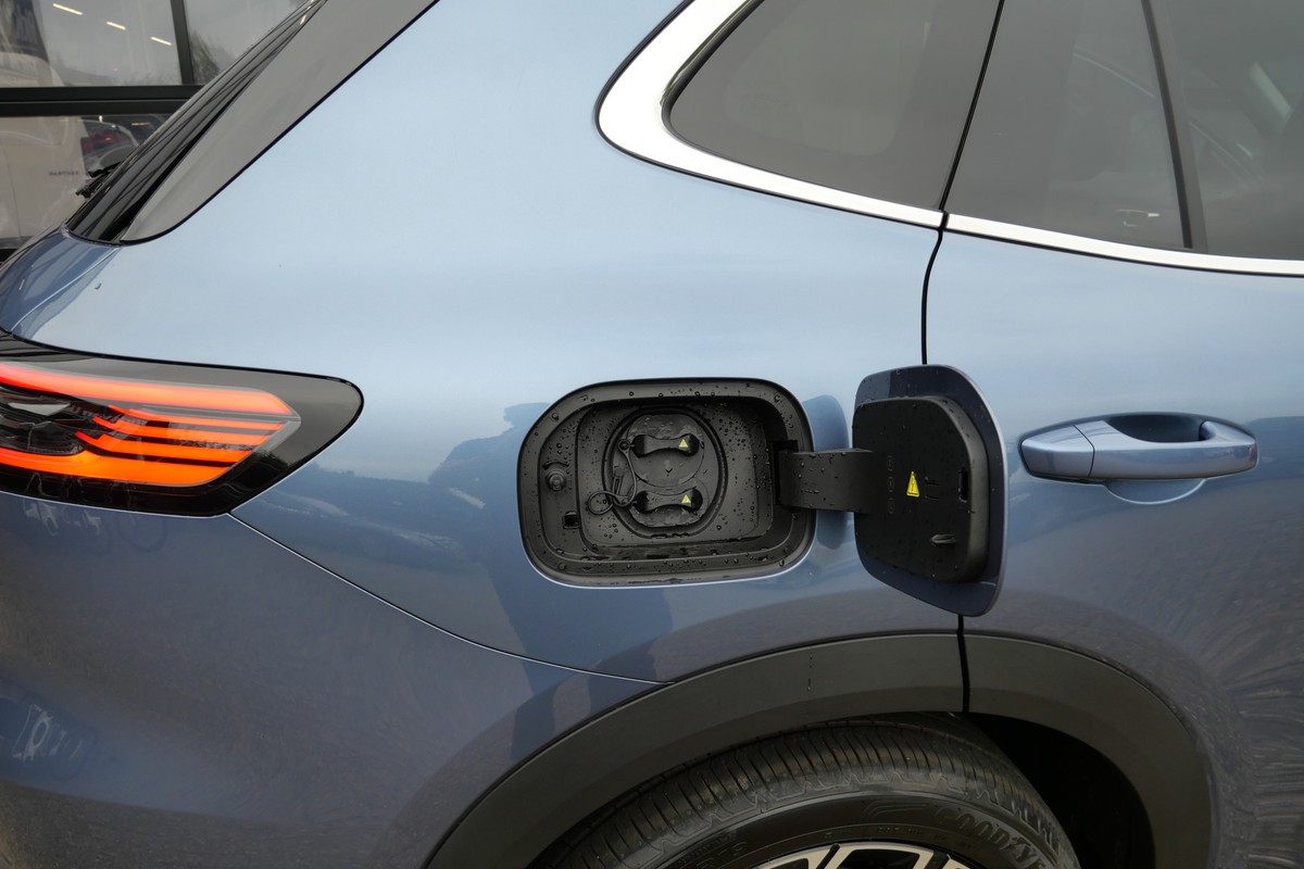 Geely Starray EM-i