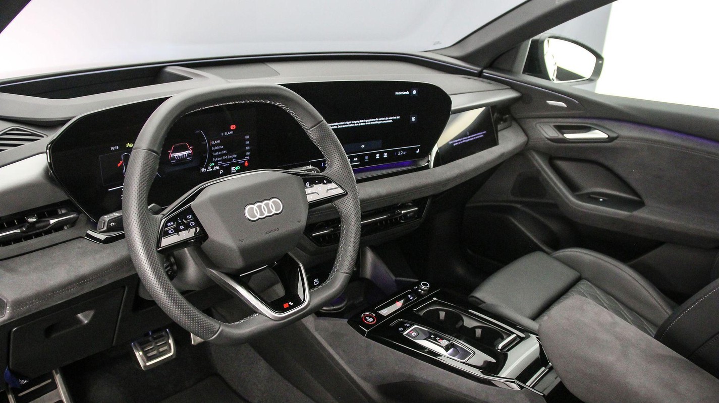 Audi SQ6 e-tron