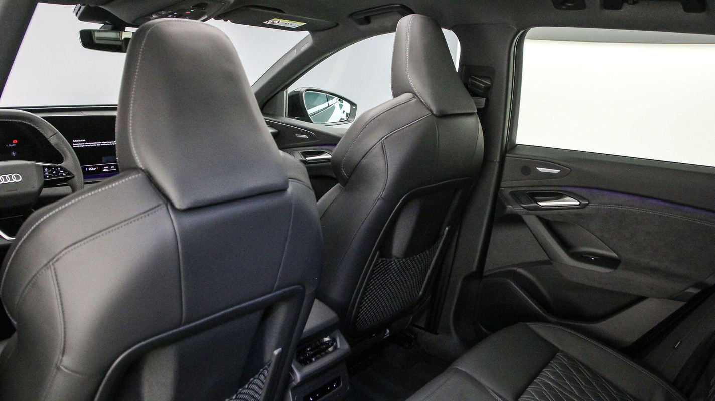 Audi SQ6 e-tron