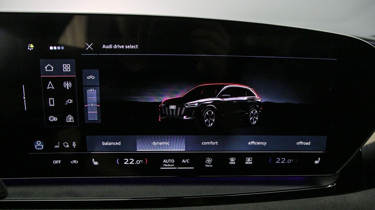 Audi SQ6 e-tron