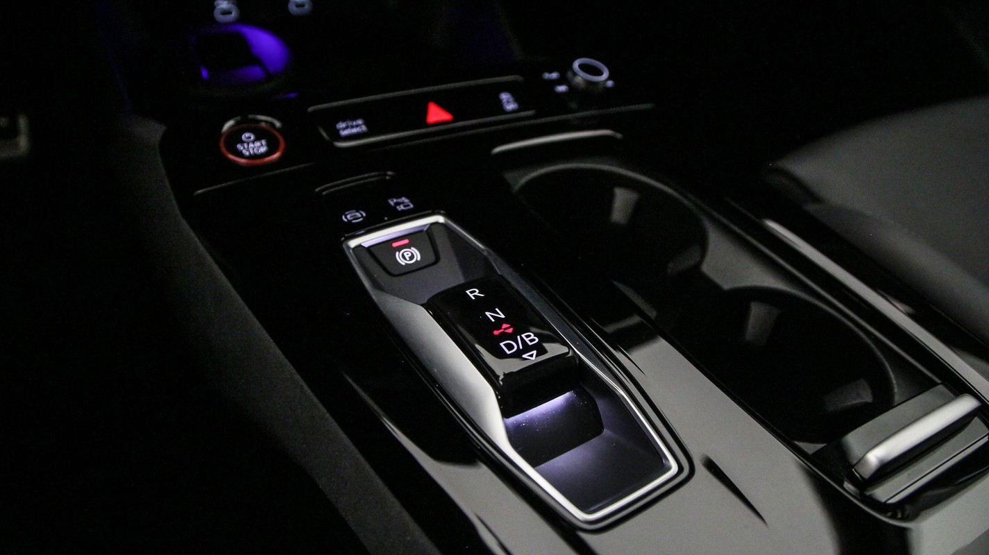 Audi SQ6 e-tron