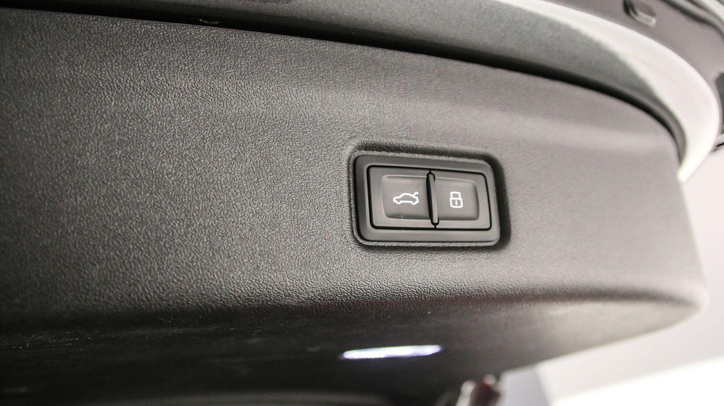 Audi SQ6 e-tron