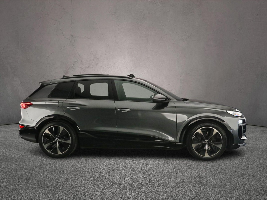 Audi SQ6 e-tron
