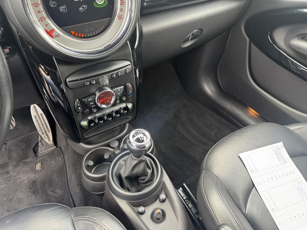 MINI Paceman
