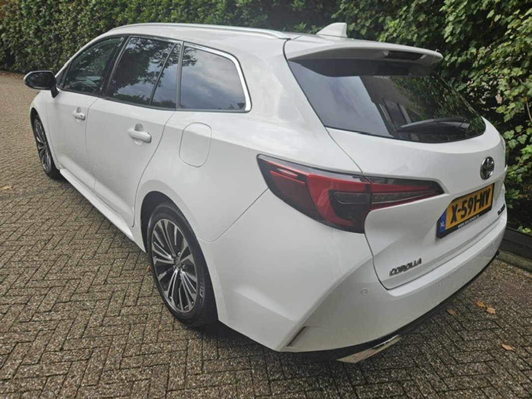 Toyota Corolla Touring Sports