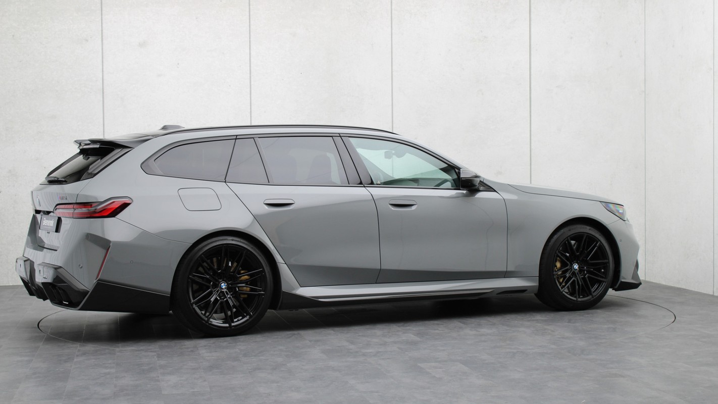 BMW M5