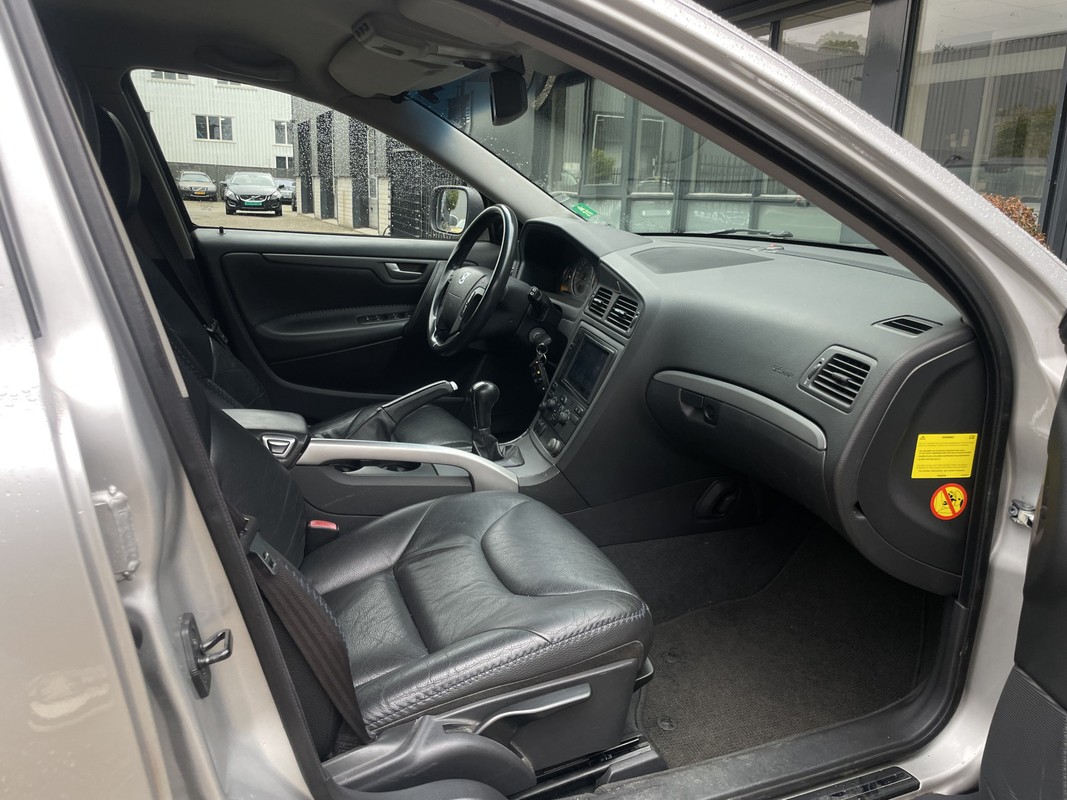 Volvo XC70