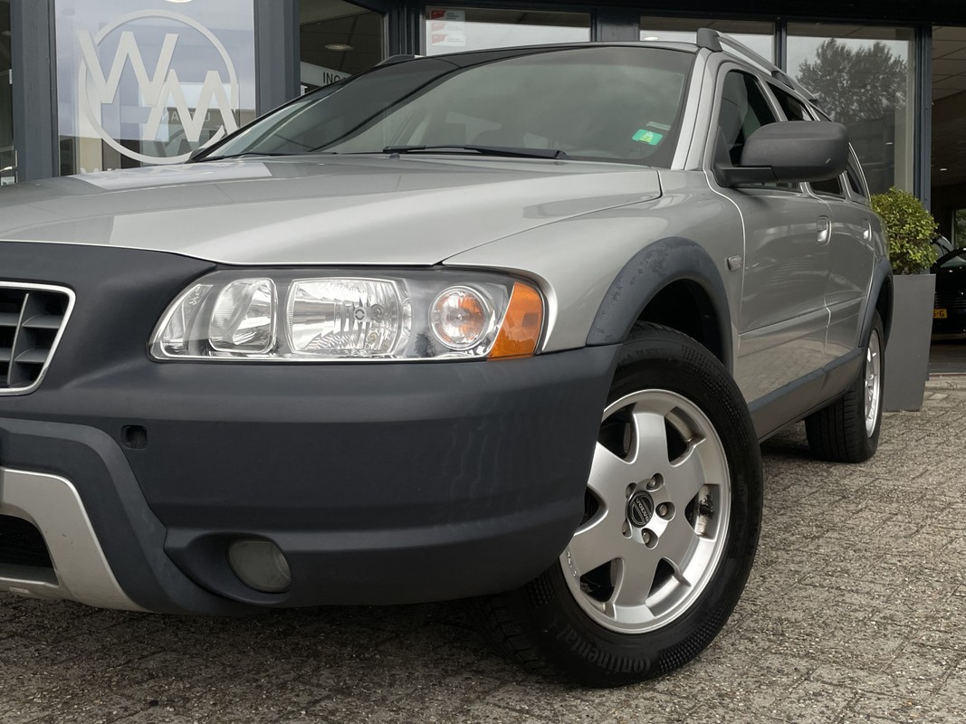 Volvo XC70