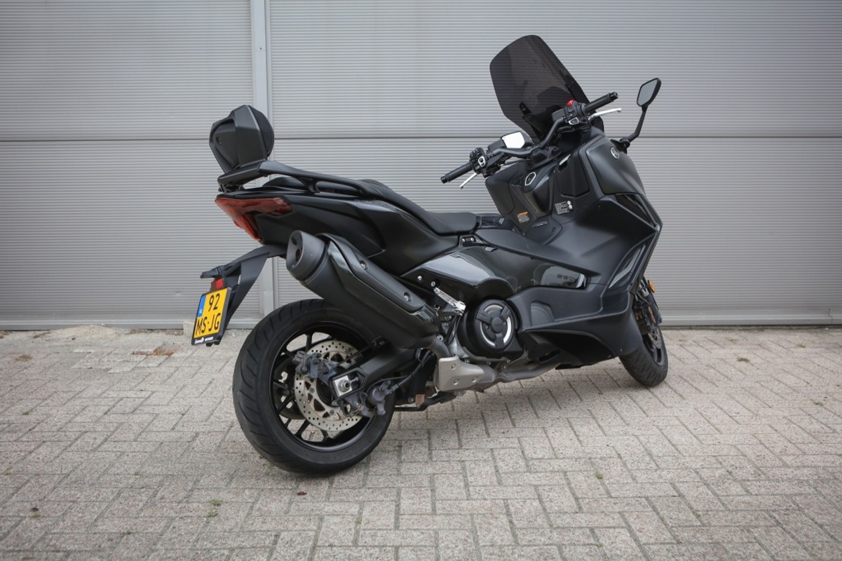 Yamaha T-MAX