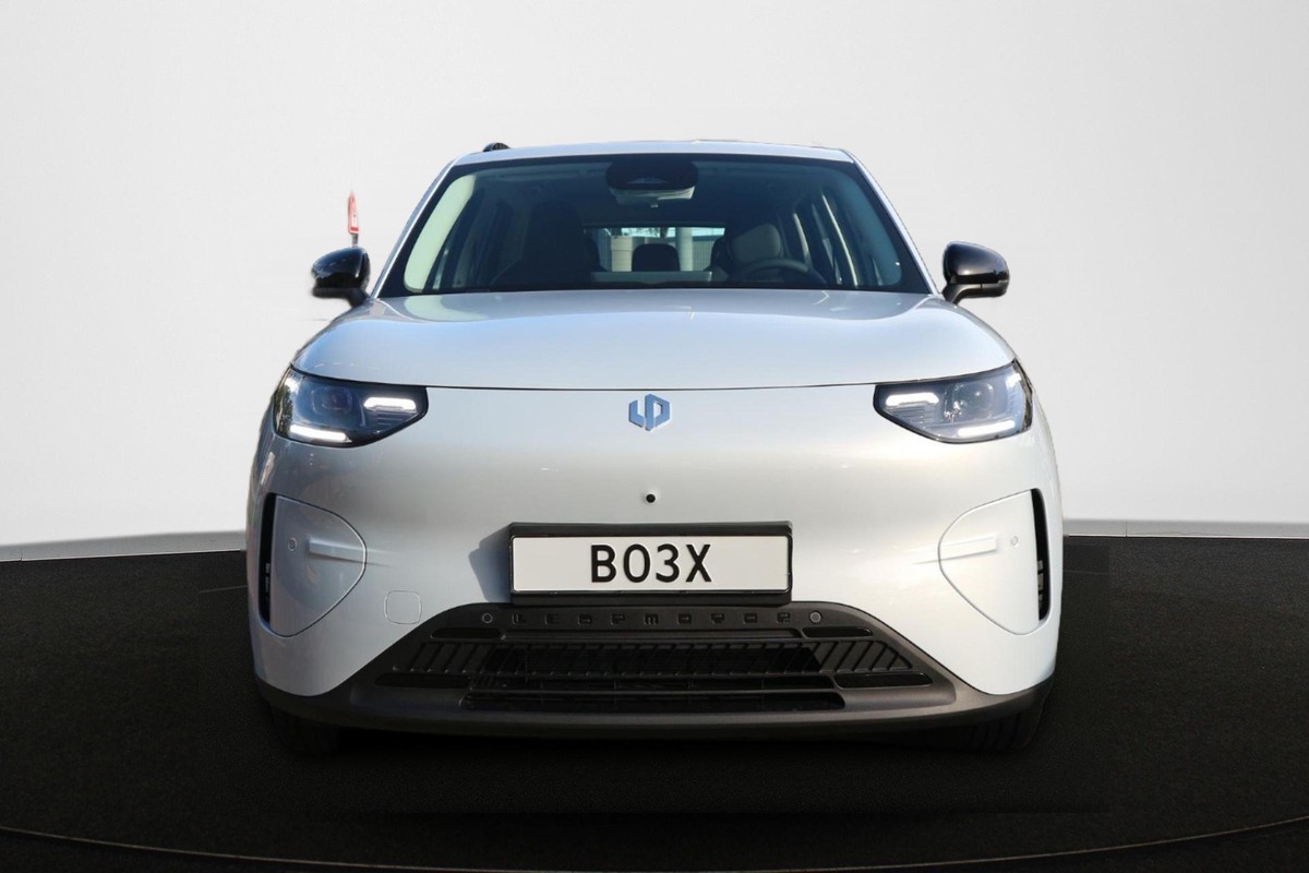 Leapmotor B03X