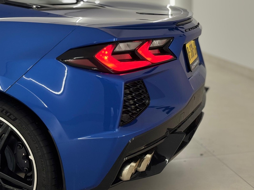 Corvette C8