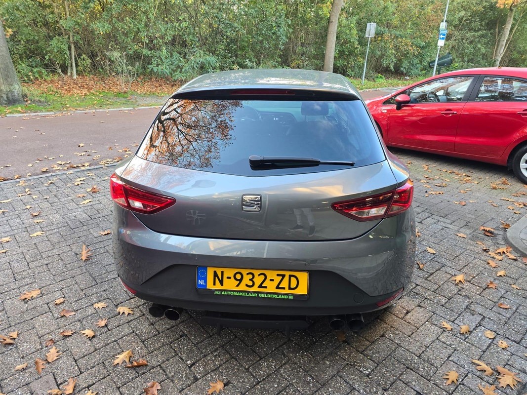 SEAT Leon