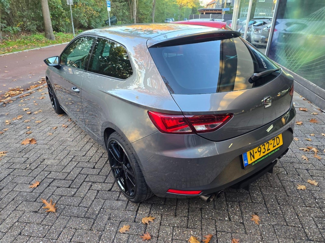 SEAT Leon