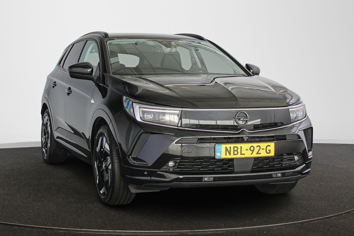 Opel Grandland