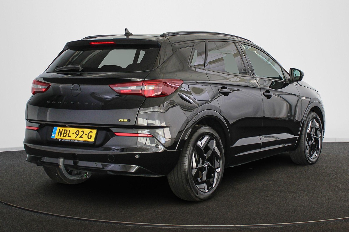 Opel Grandland