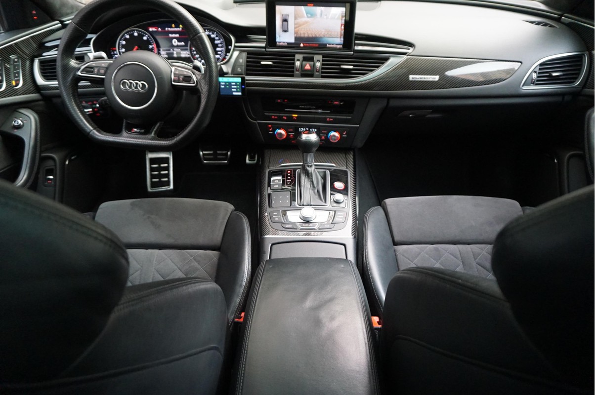Audi RS6