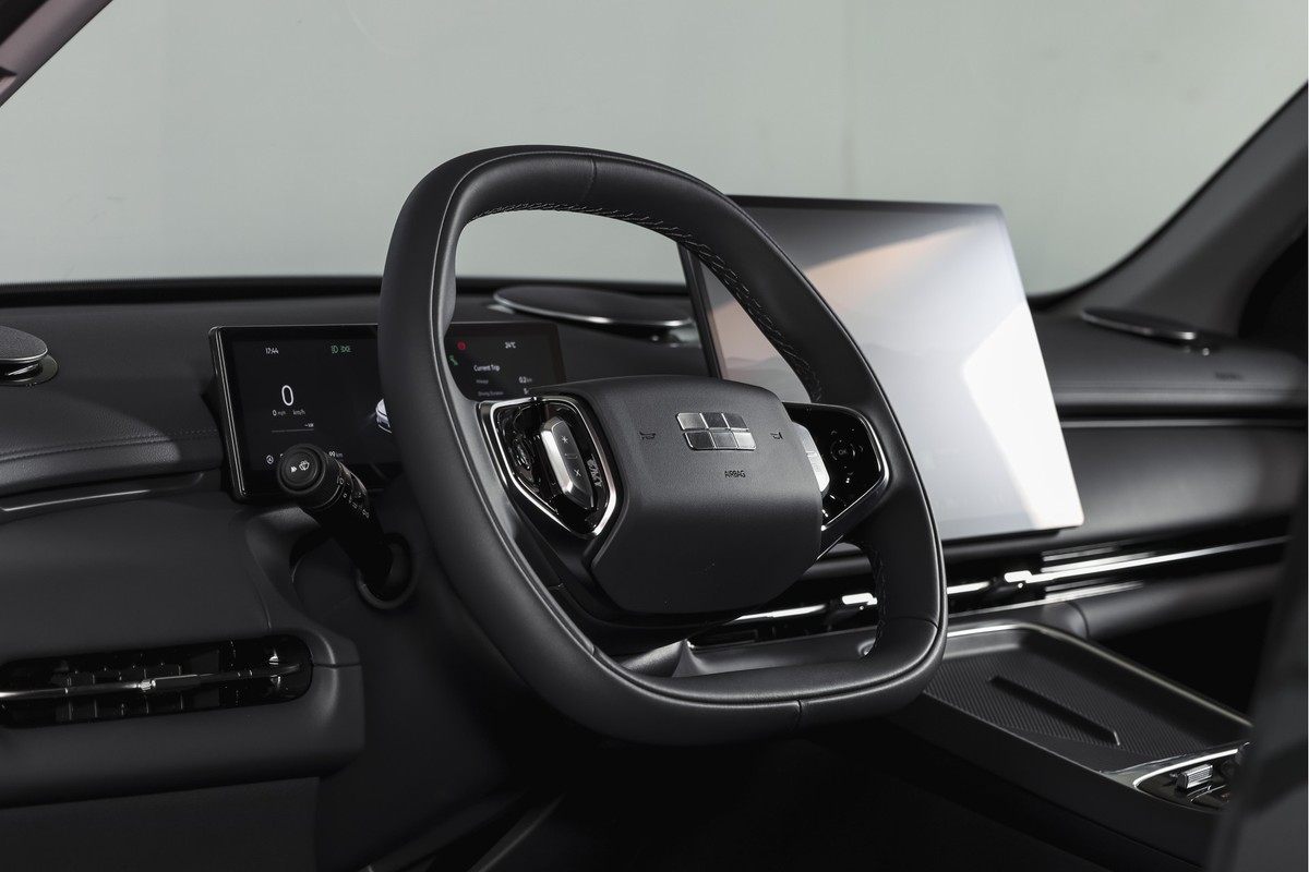 Geely Starray EM-i