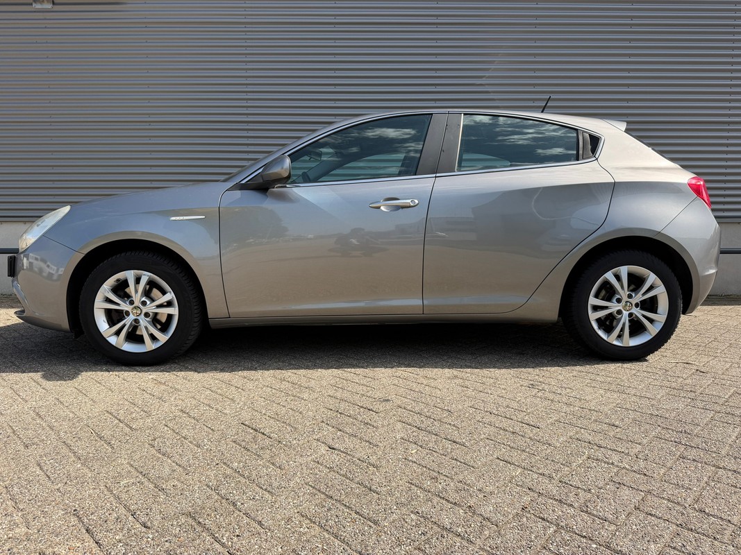 Alfa Romeo Giulietta