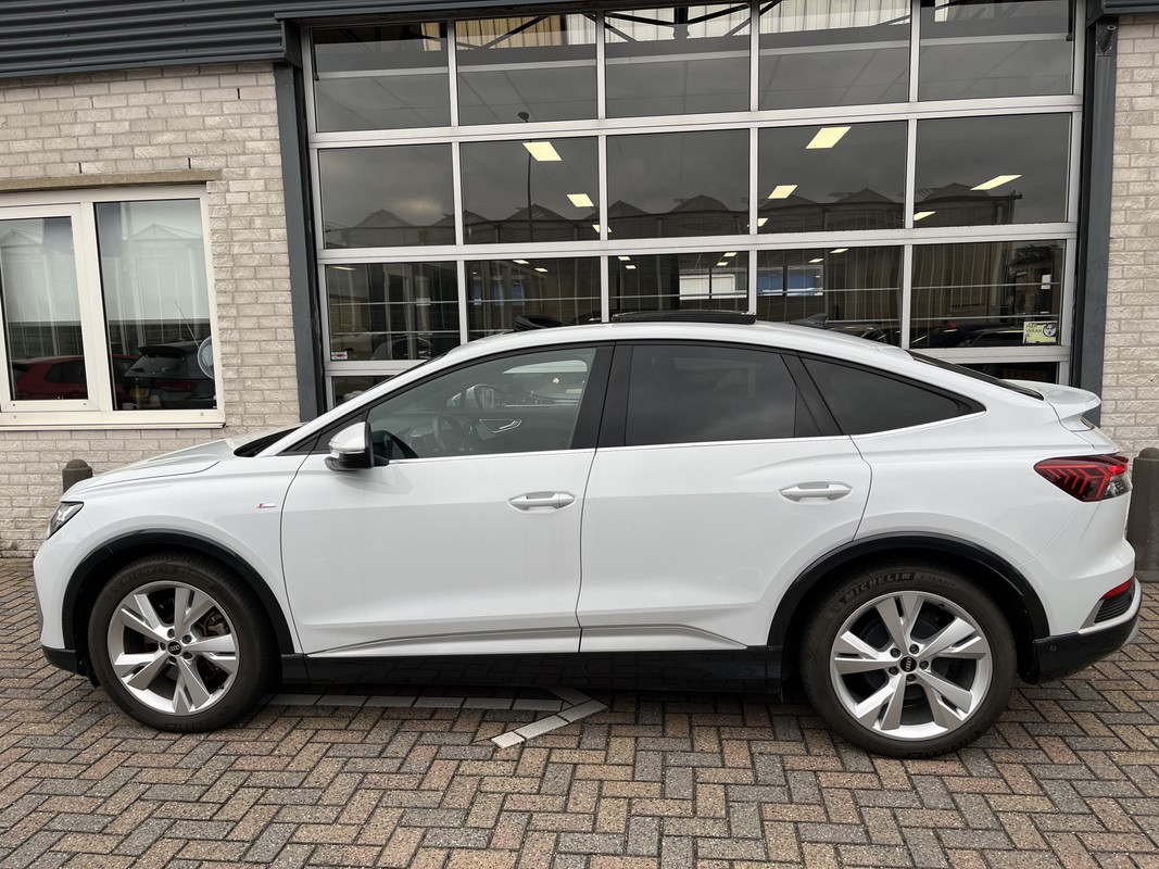Audi Q4 Sportback e-tron
