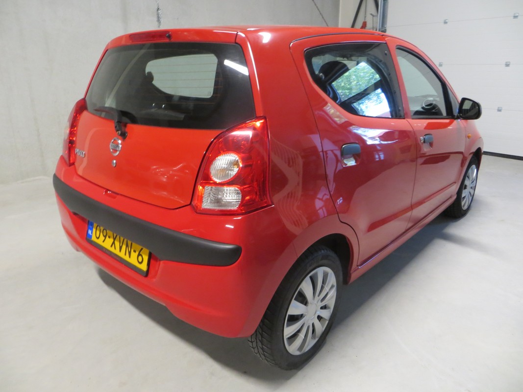 Nissan Pixo