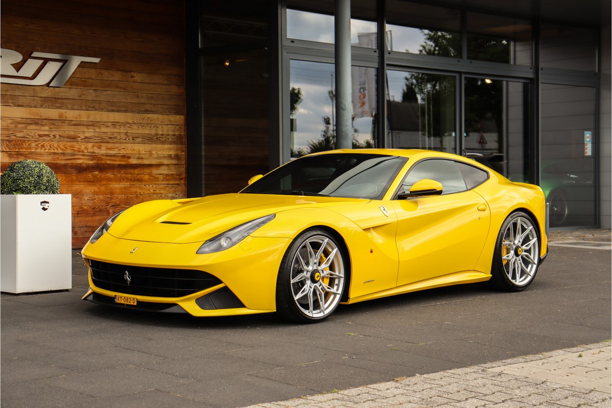 Ferrari F12