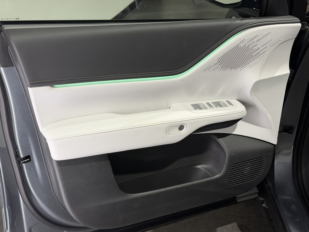 XPENG G6
