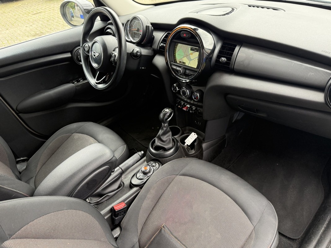 MINI 5-Deurs