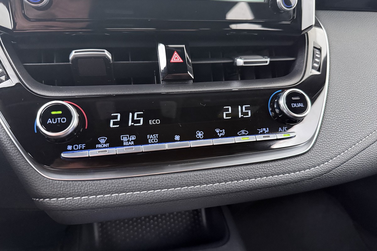 Toyota Corolla Touring Sports