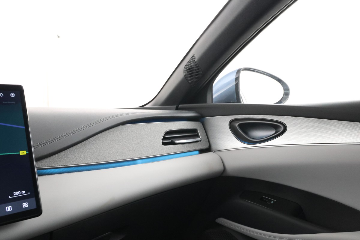 BYD SEAL