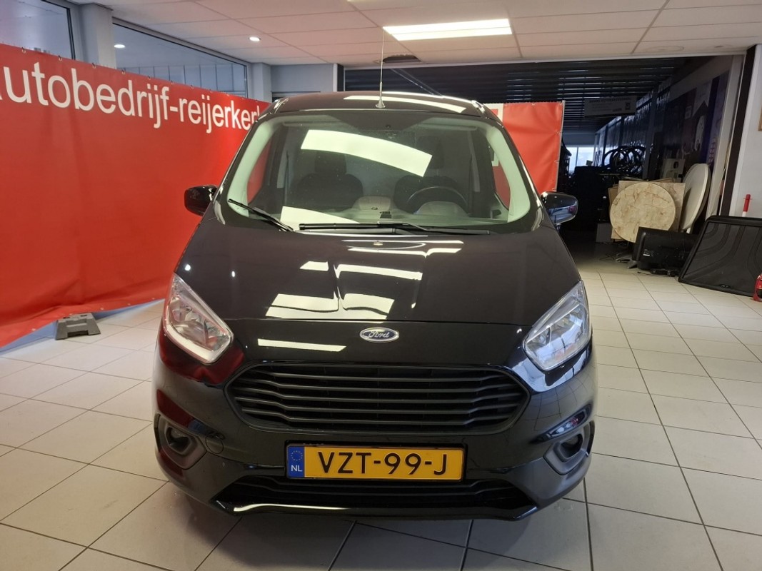 Ford Transit Courier