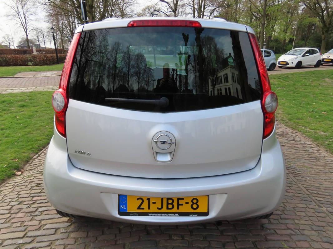 Opel Agila