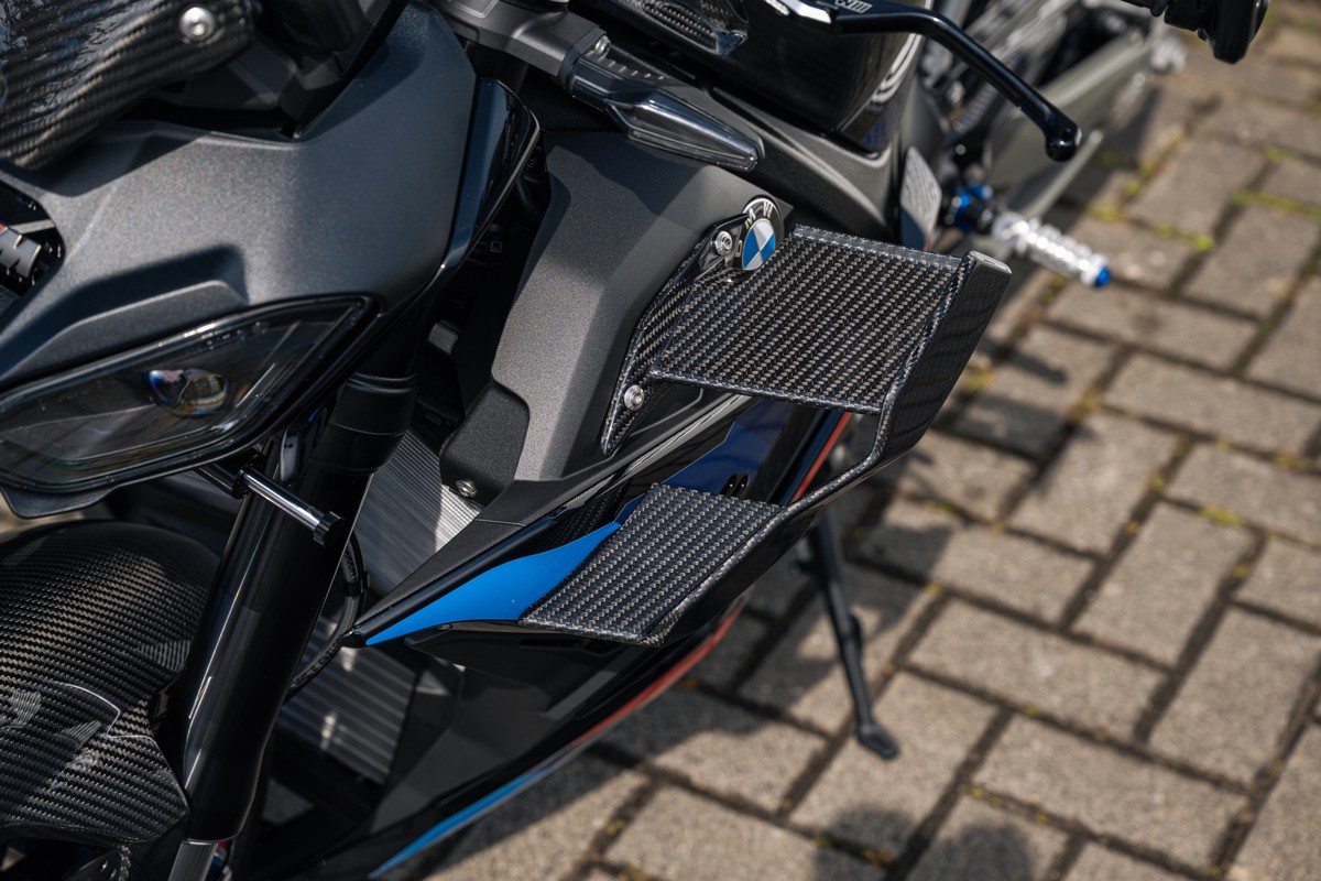 BMW M 1000 R