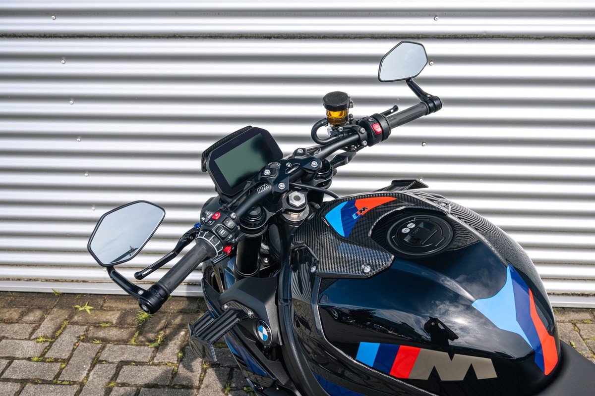 BMW M 1000 R