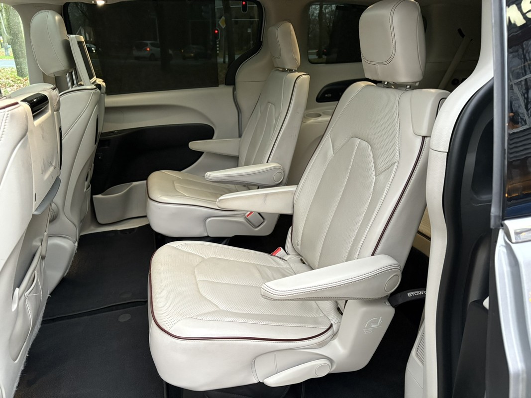 Chrysler Pacifica