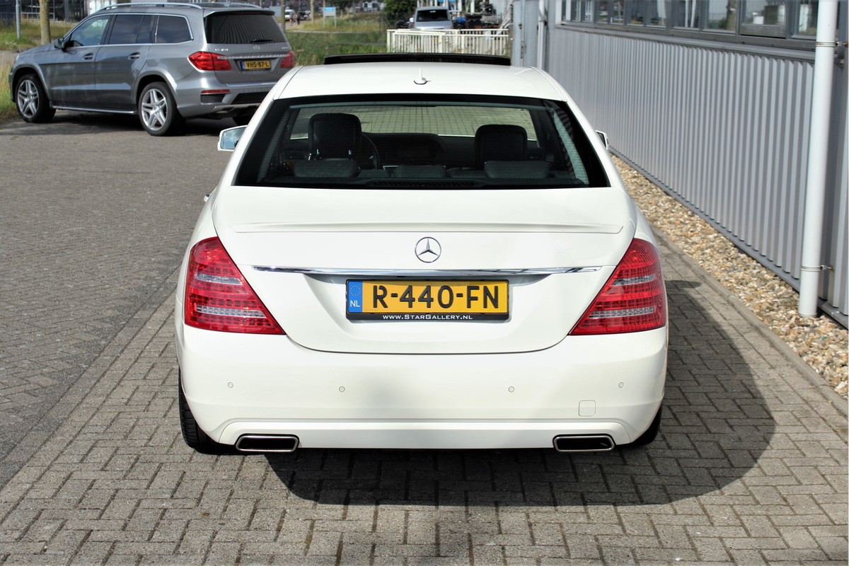 Mercedes-Benz S-Klasse