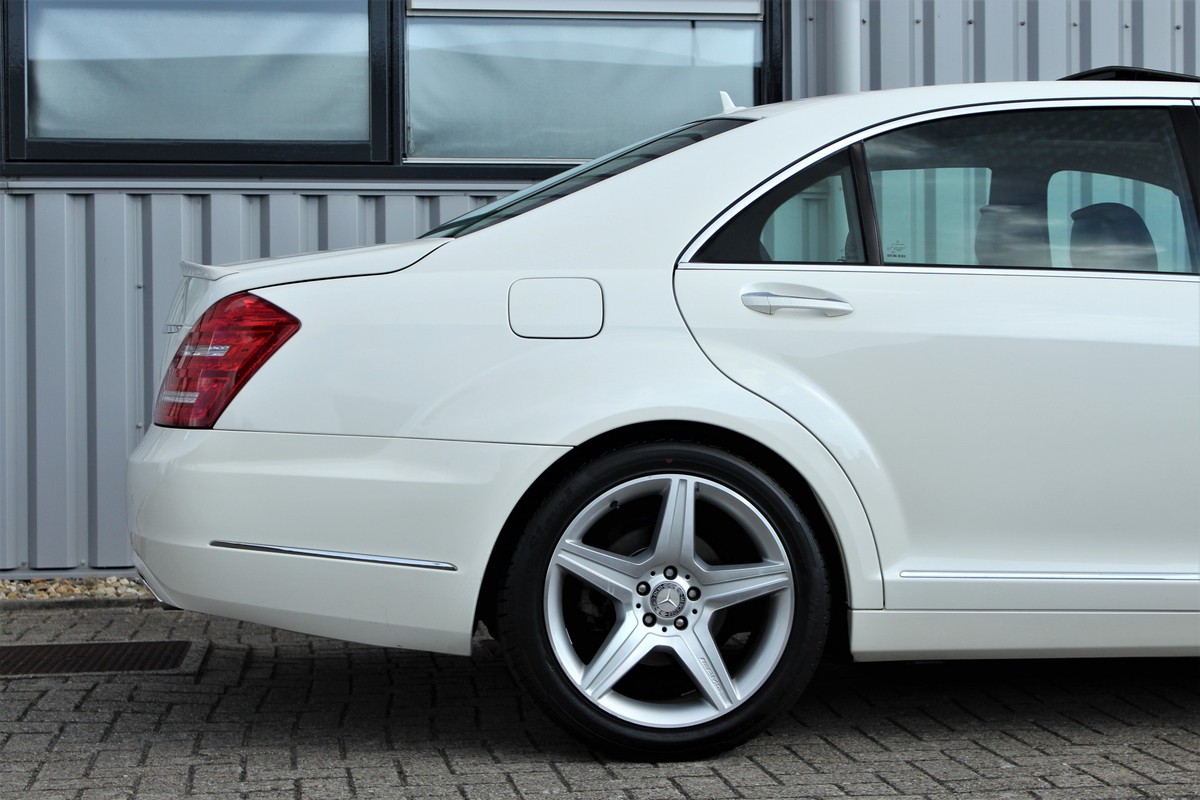 Mercedes-Benz S-Klasse