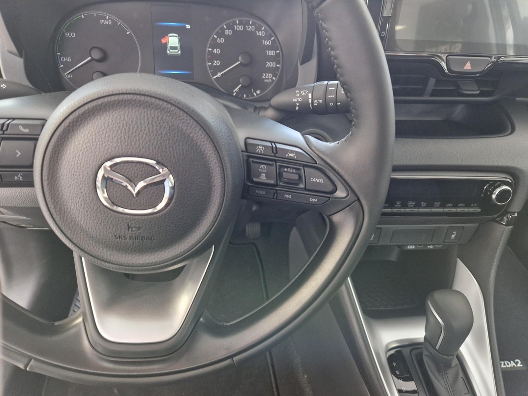 Mazda 2 Hybrid