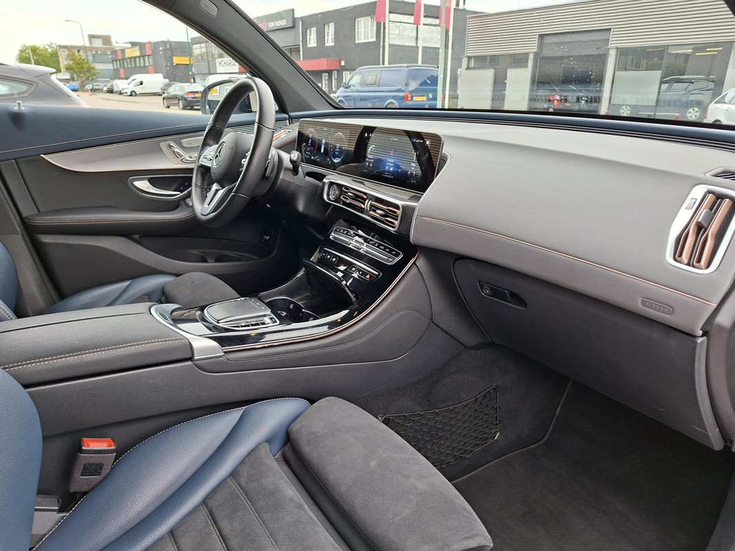 Mercedes-Benz EQC