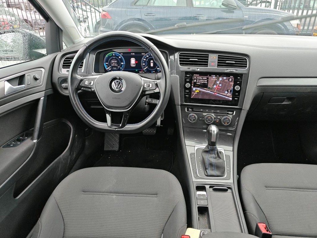 Volkswagen e-Golf