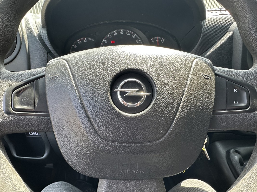 Opel Movano