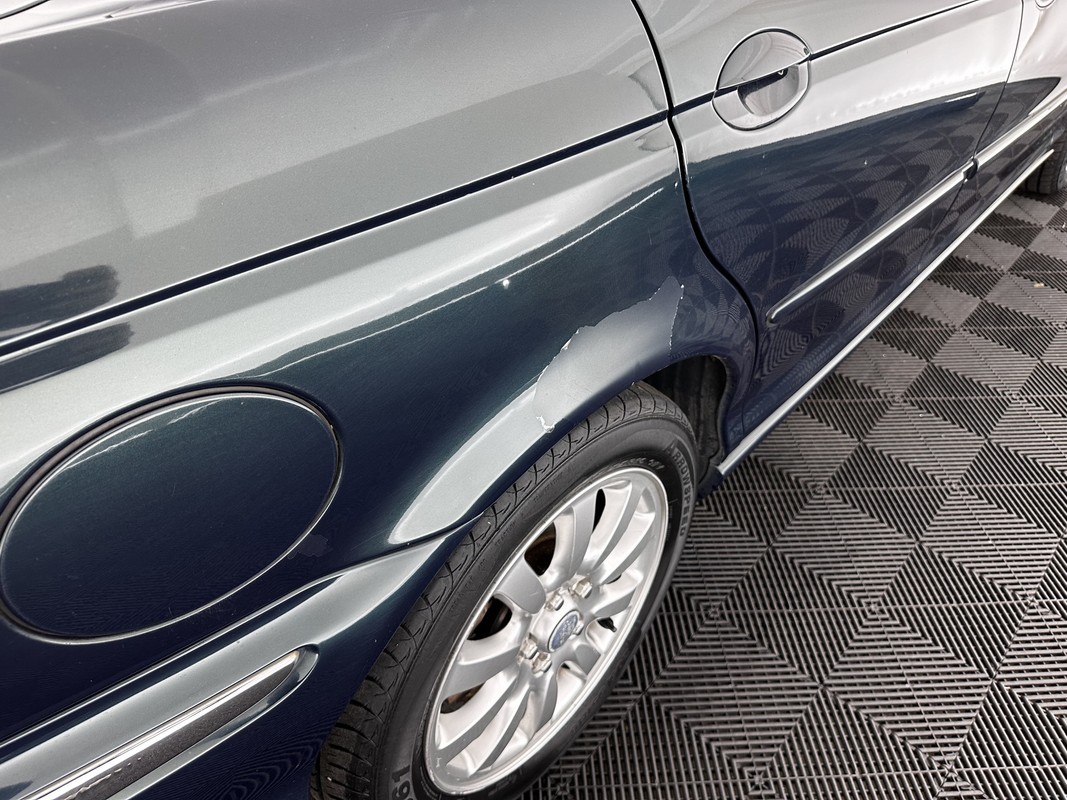 Jaguar X-Type