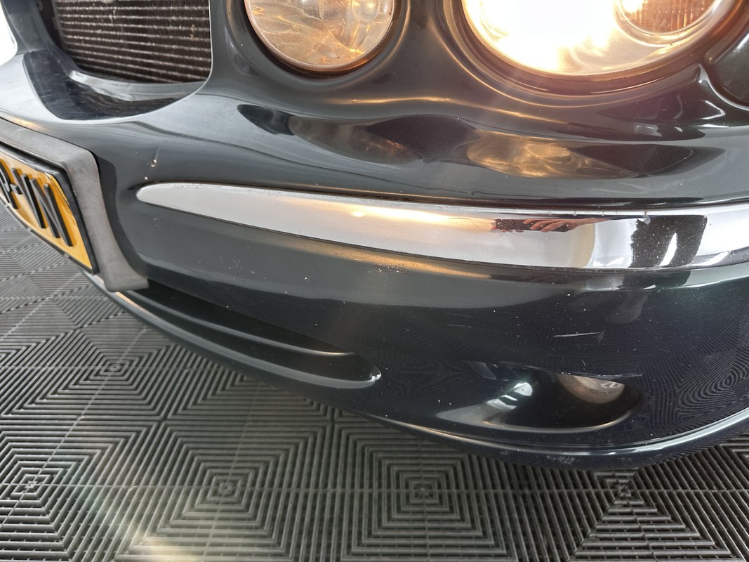 Jaguar X-Type