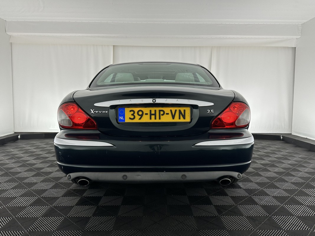 Jaguar X-Type