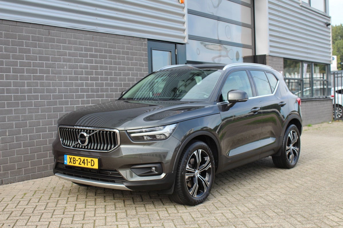 Volvo XC40