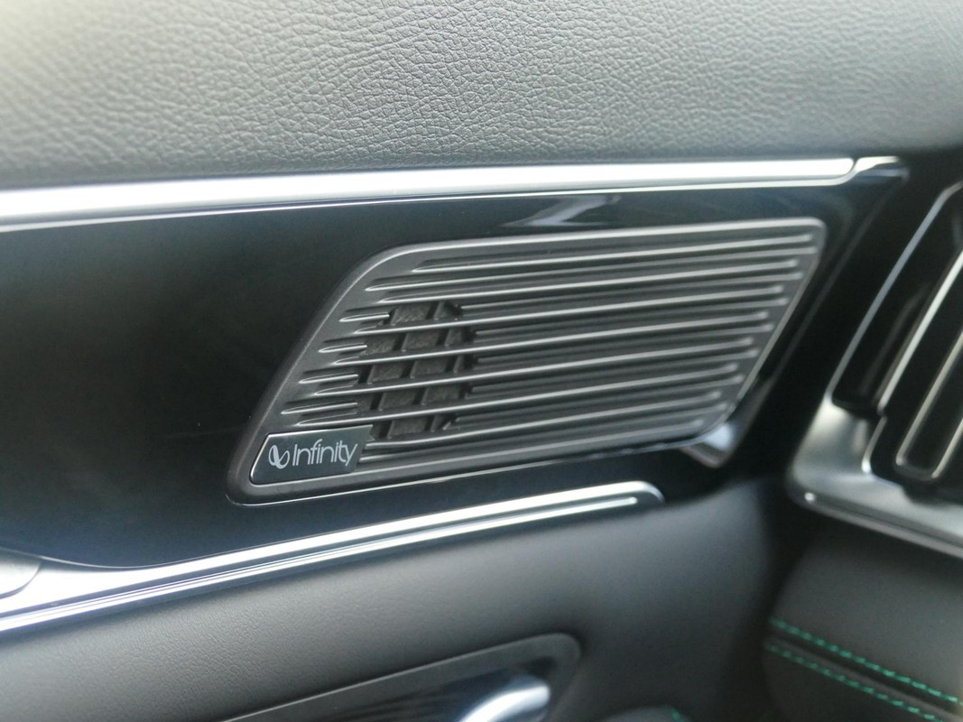 BYD SEAL U